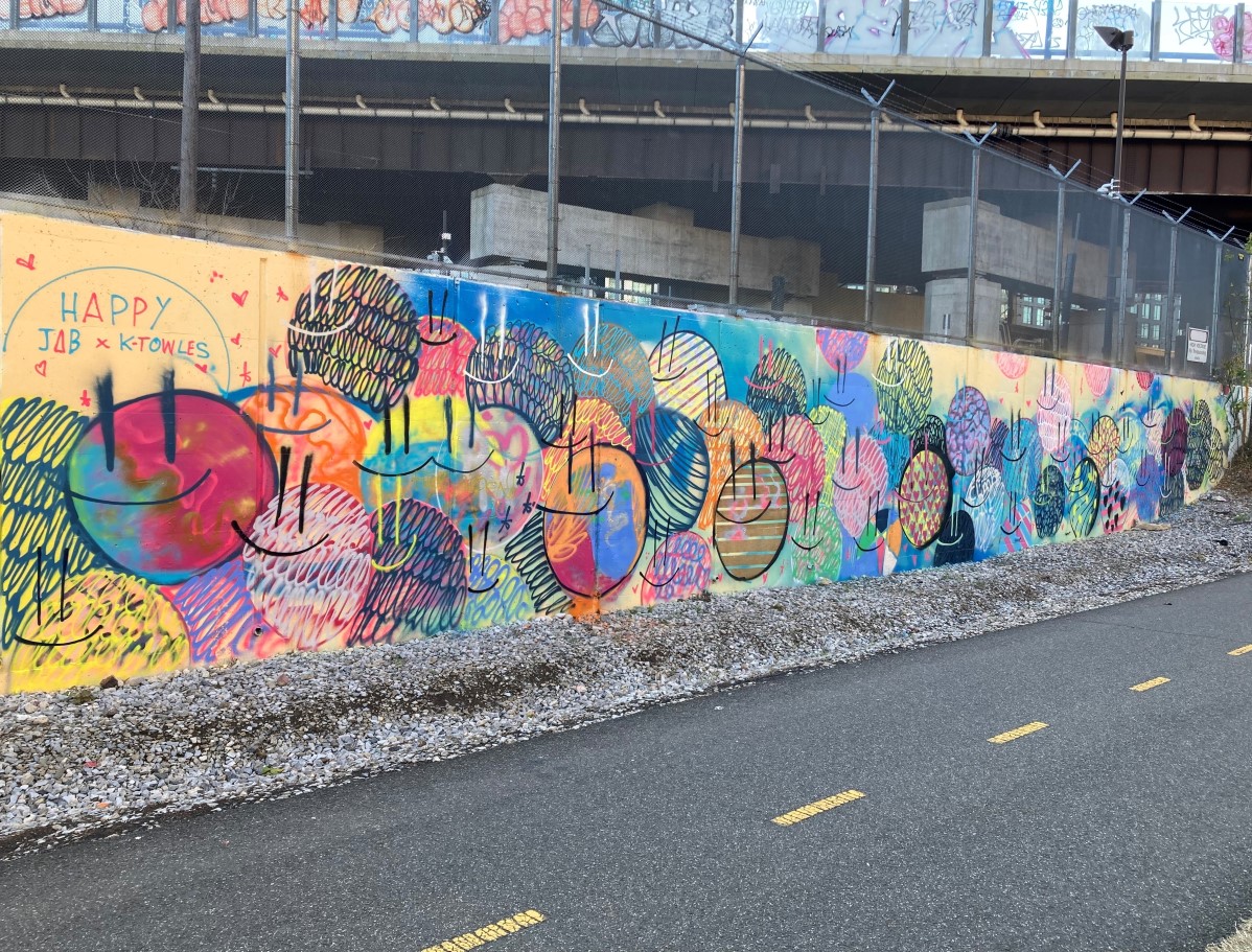 KELLY TOWLES AND JASON BOWERS (2022)