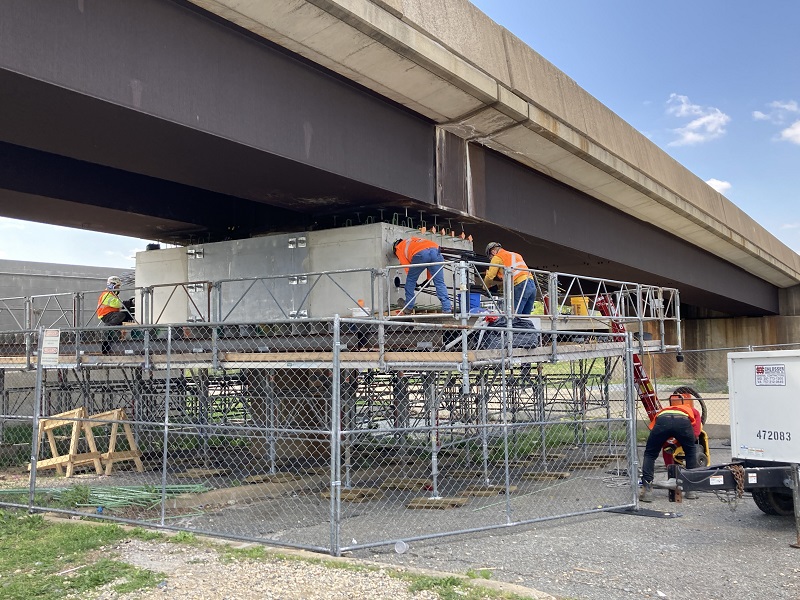 Hammer head construction between Stadium-Armory and Minnesota Ave stations