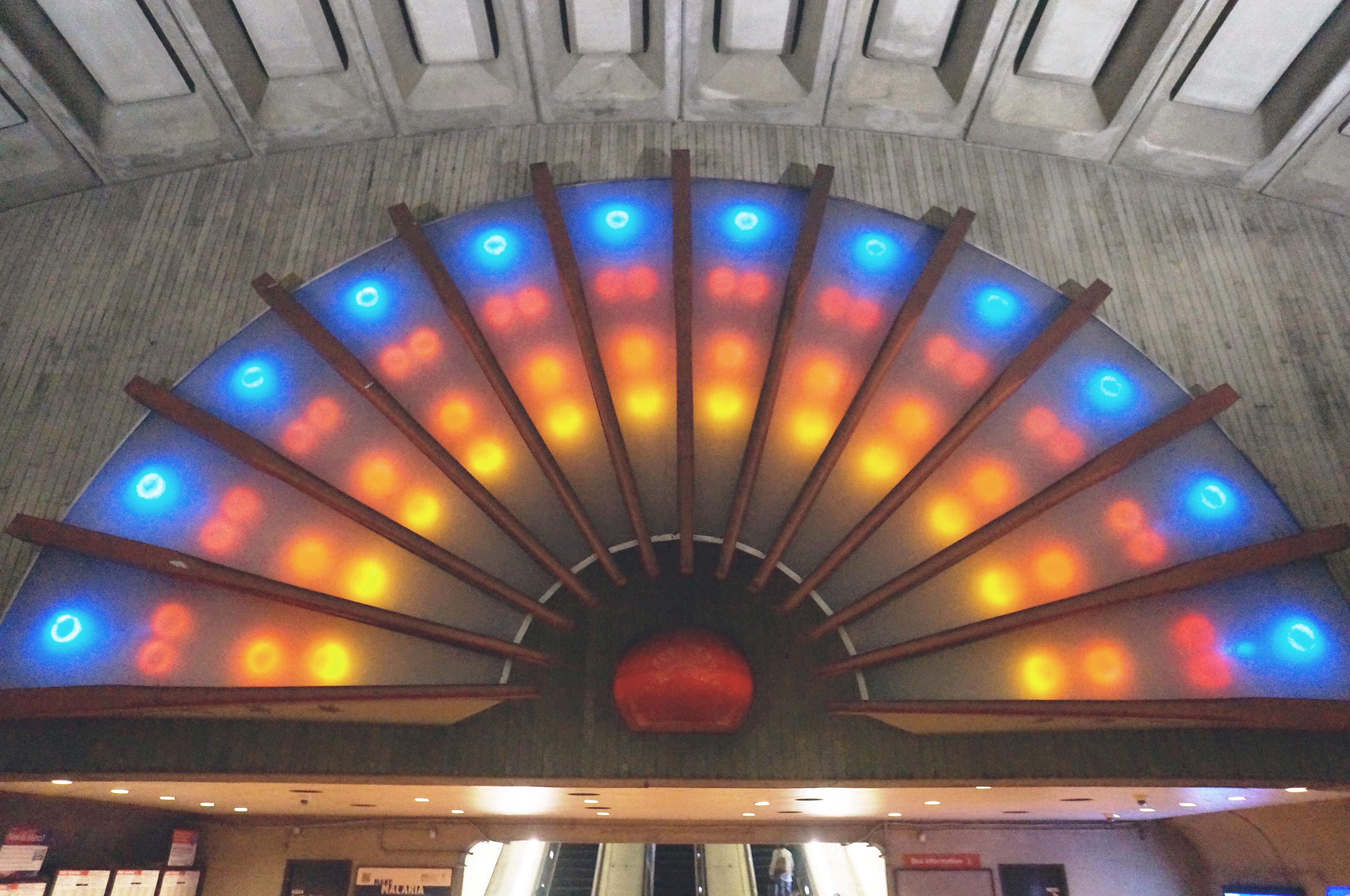 The Glory of Chinese Descendants - 2000